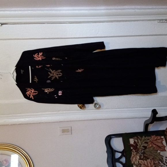 Kimono - Picture 3 of 4